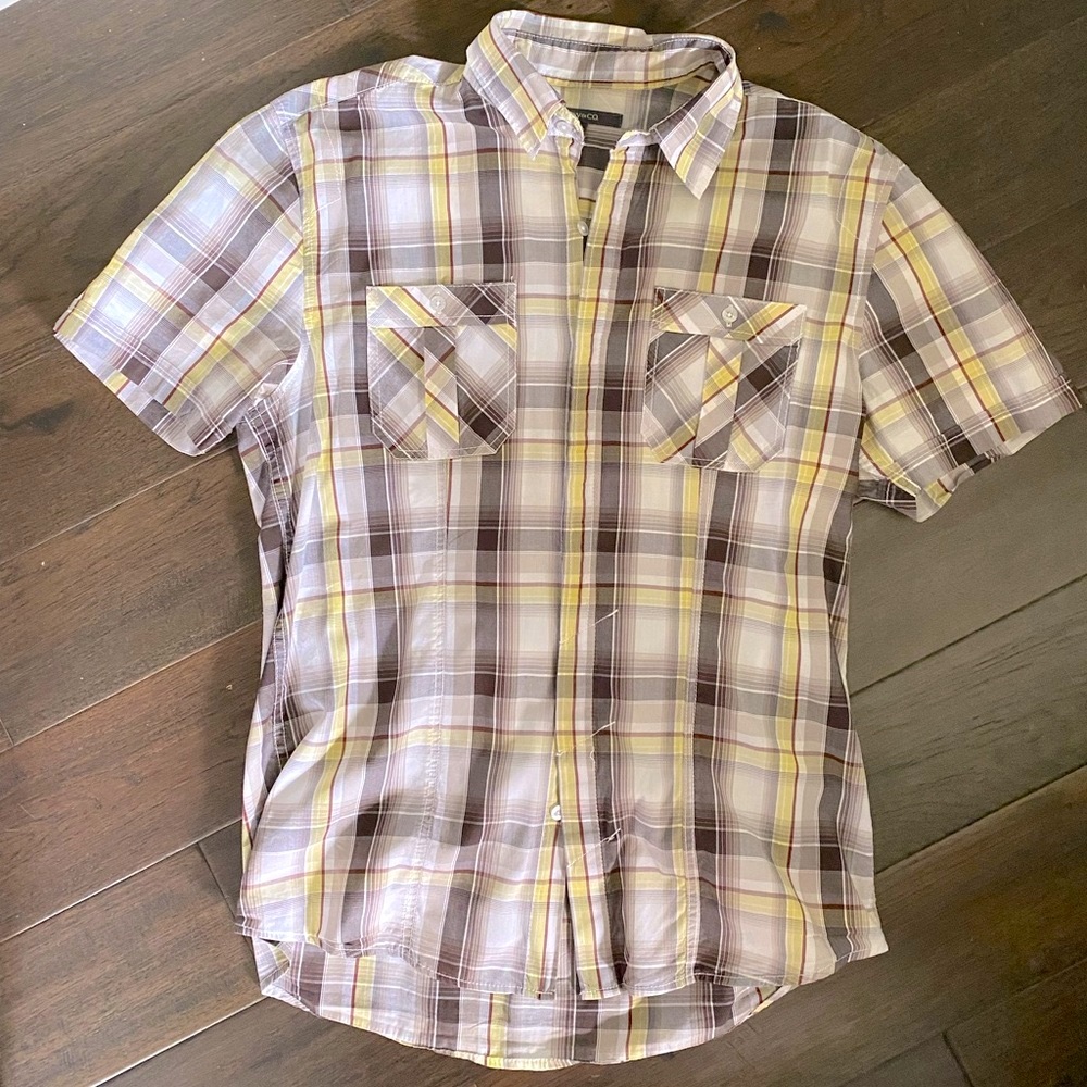 Men’s RW&co button up shirt size M EUC